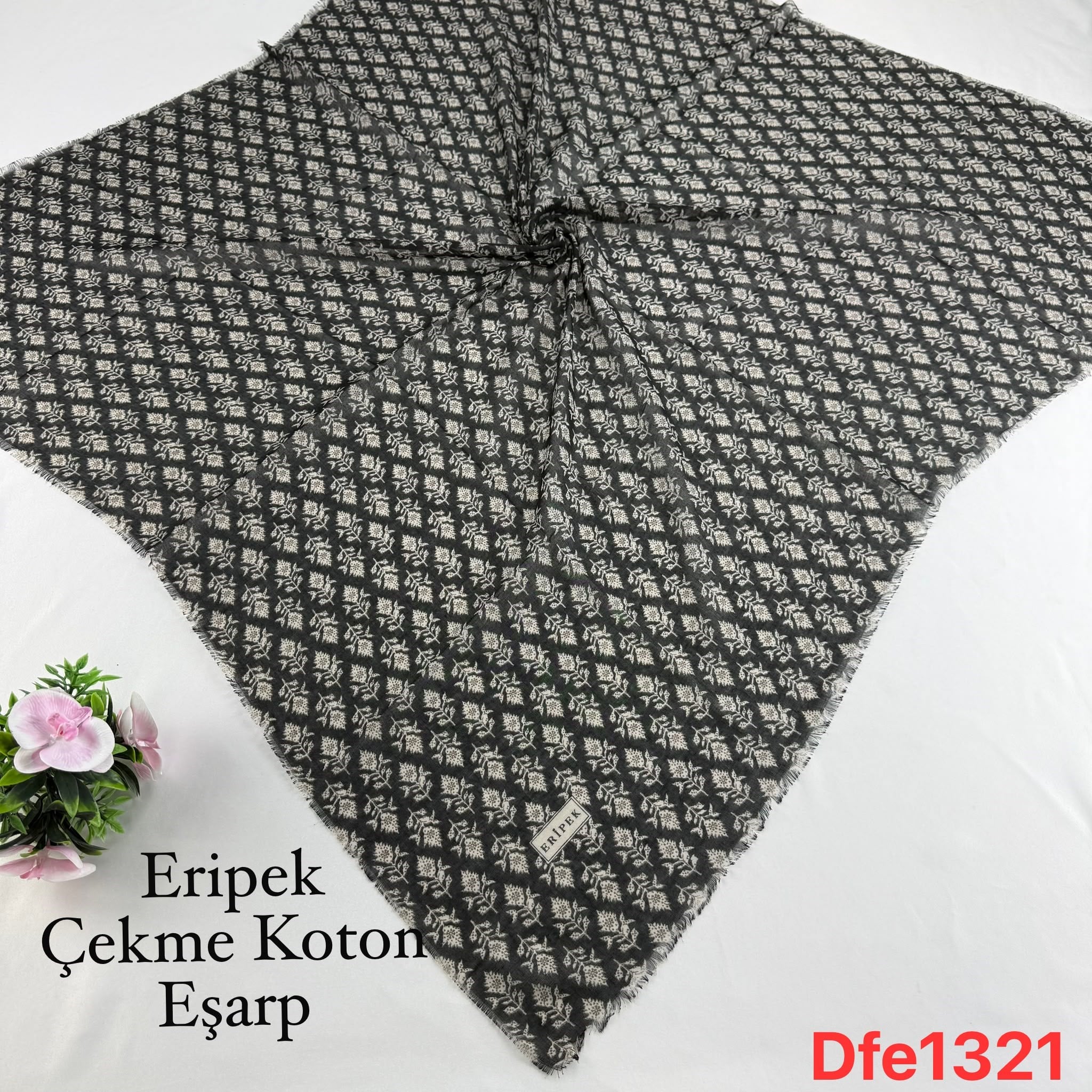 Eripek Çekme Koton Eşarp