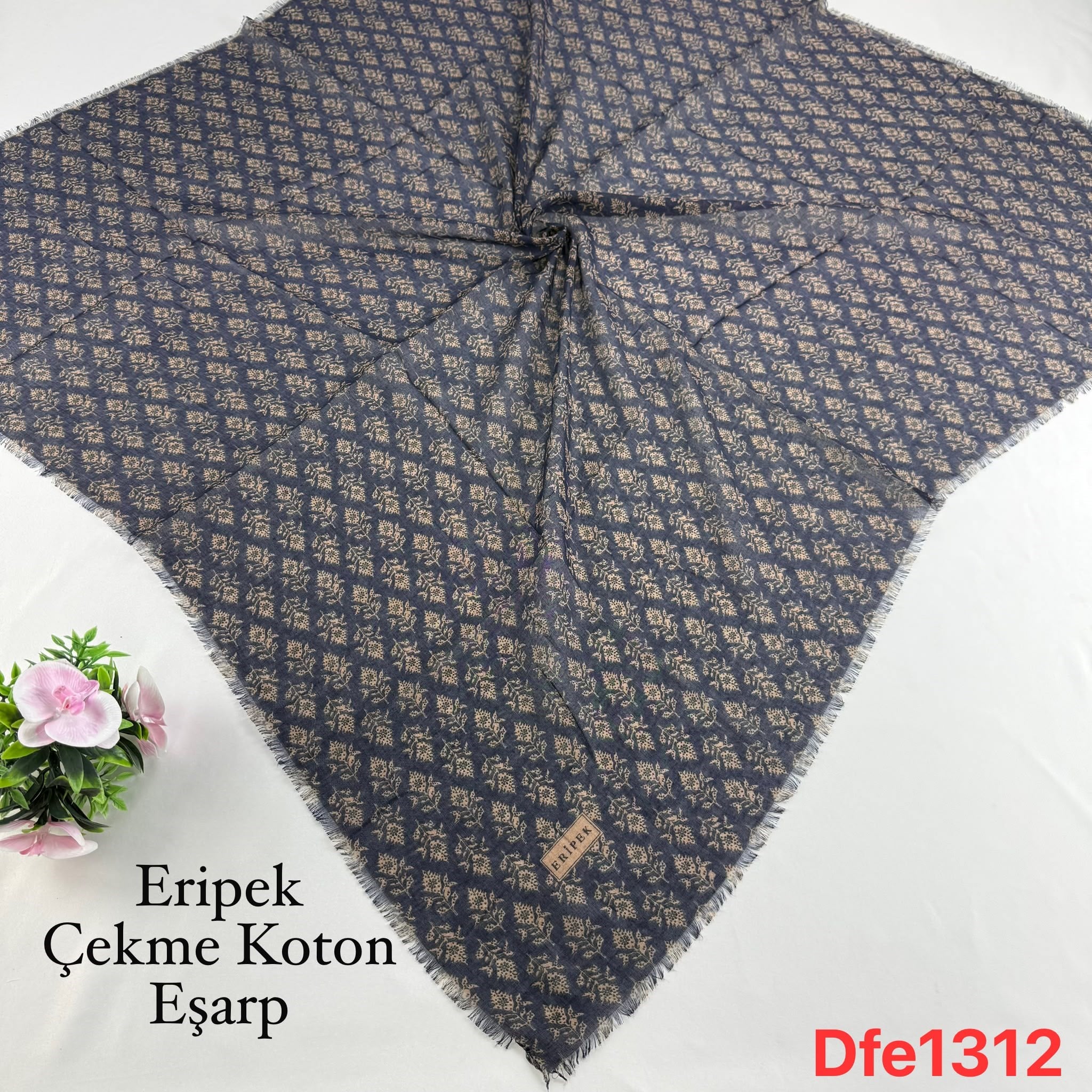 Eripek Çekme Koton Eşarp