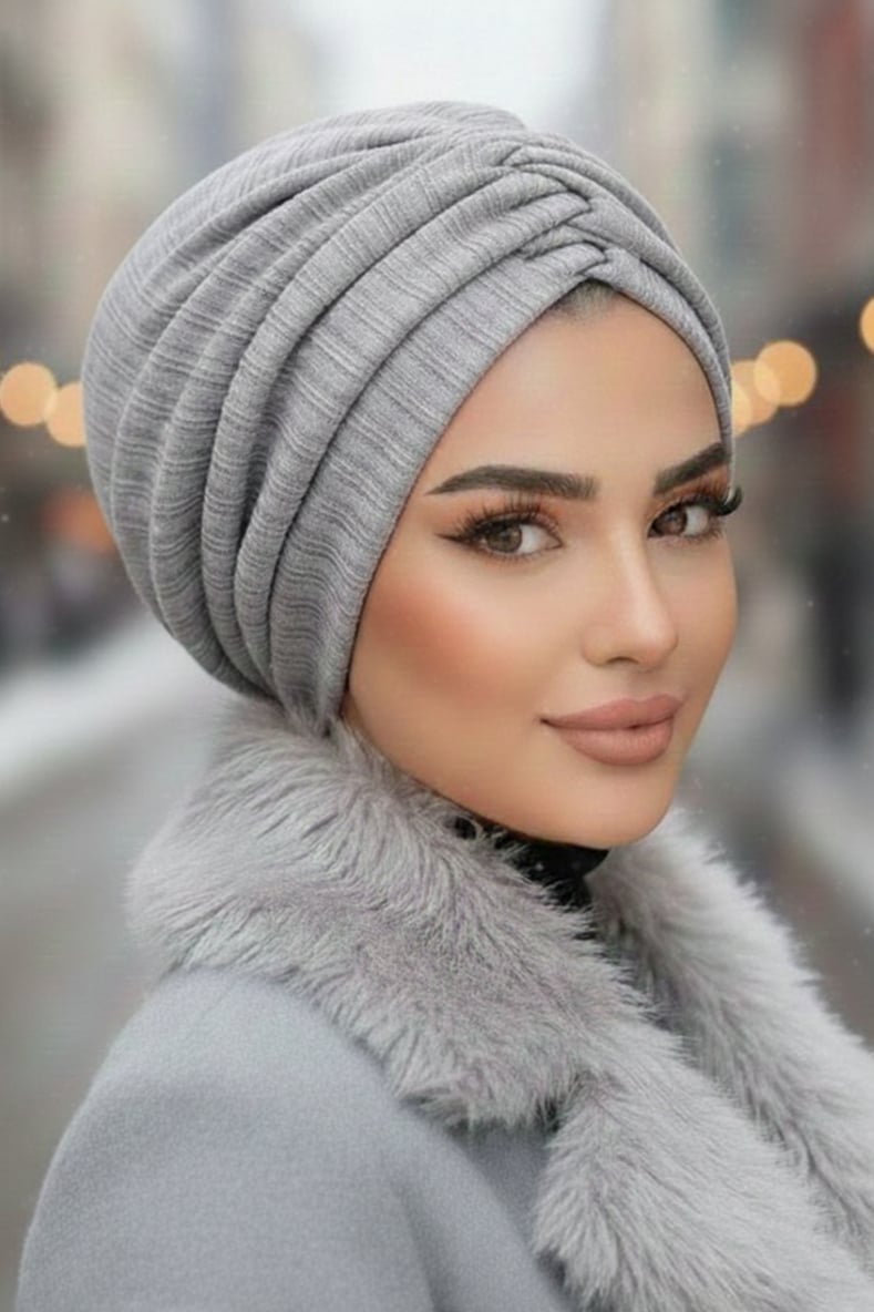 Beyaz Gri Kışlık Büzgülü Bone