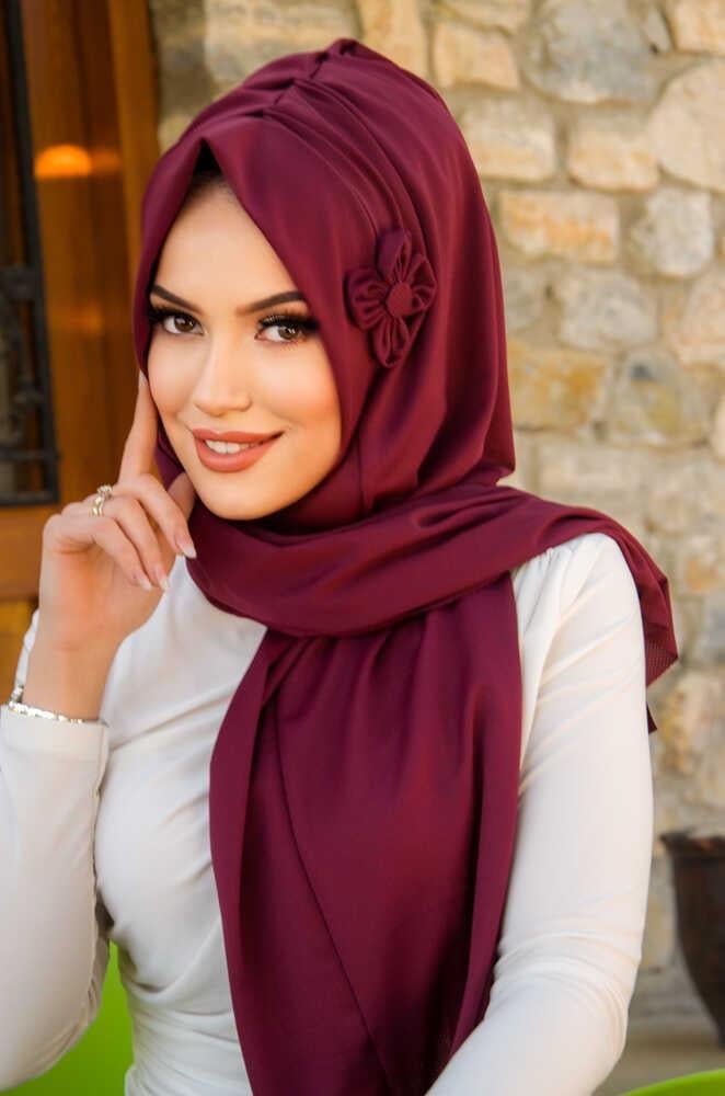 Bordo Çiçekli Pratik Şal