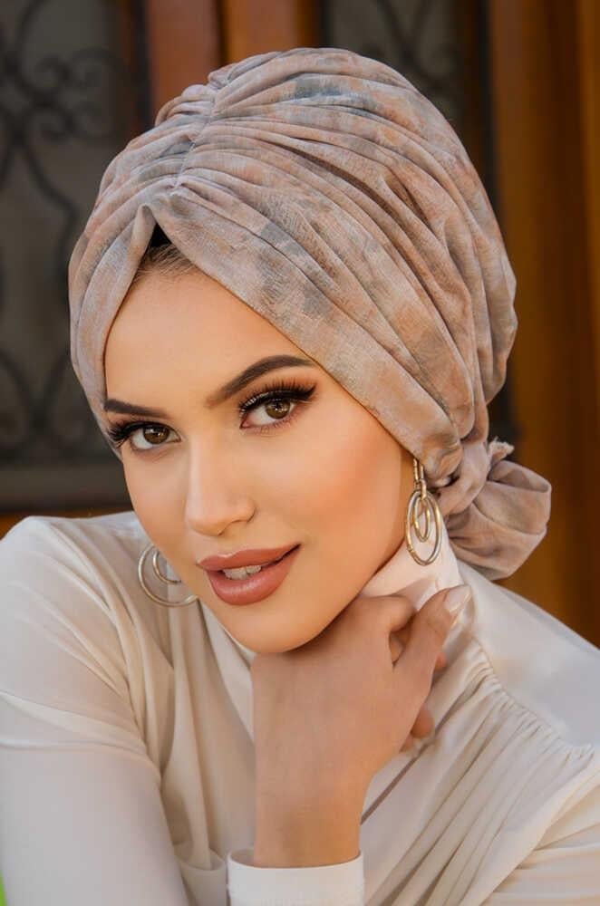 Ekru Ebruli Köpük Tokalı Bone