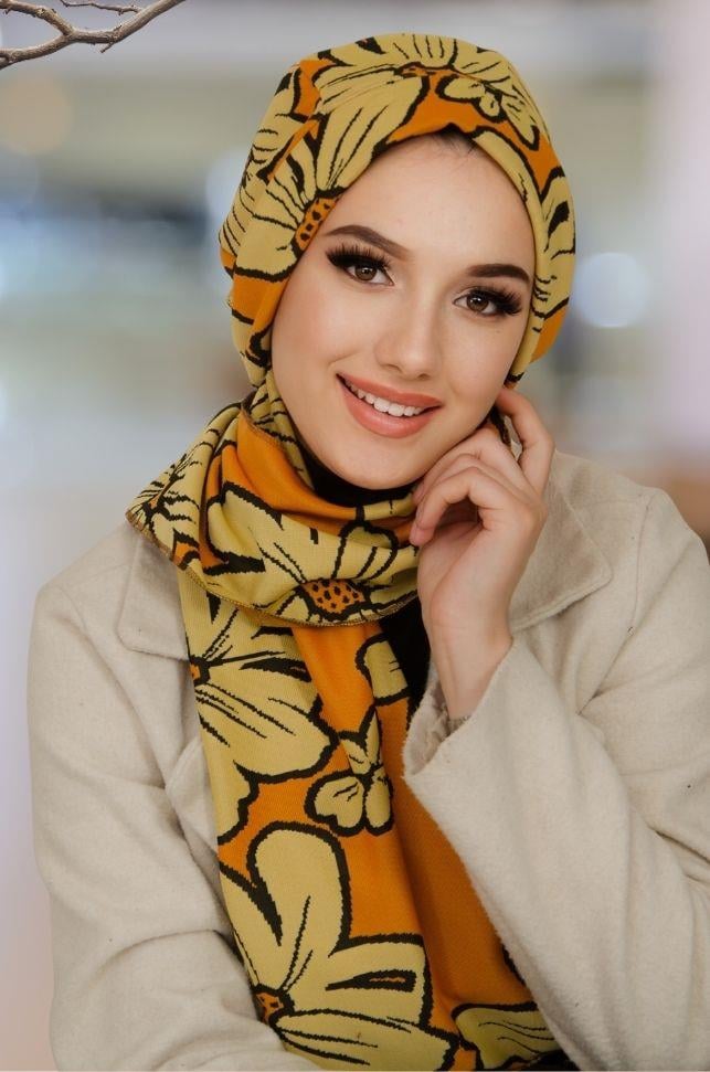 Gri Fiyonklu Tesettür Bere