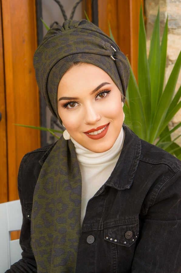 Haki Desenli Krınkıl Toka Detaylı Atkılı Bone