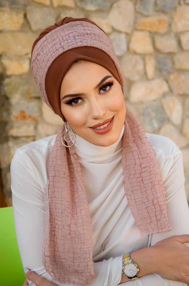 Karamel Bej Desen Fularlı Bone