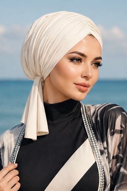 Kırık Beyaz Bağcıklı Büzgülü Deniz - Havuz Bonesi