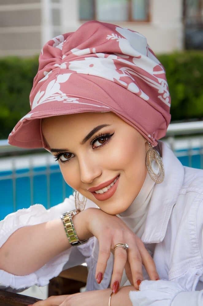 Koyu Pudra Beyaz Desen Bantlı Şapka Bone