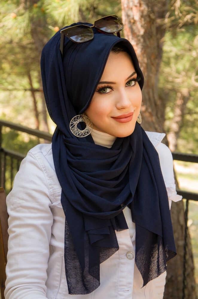 Lacivert  Şapkalı Şal