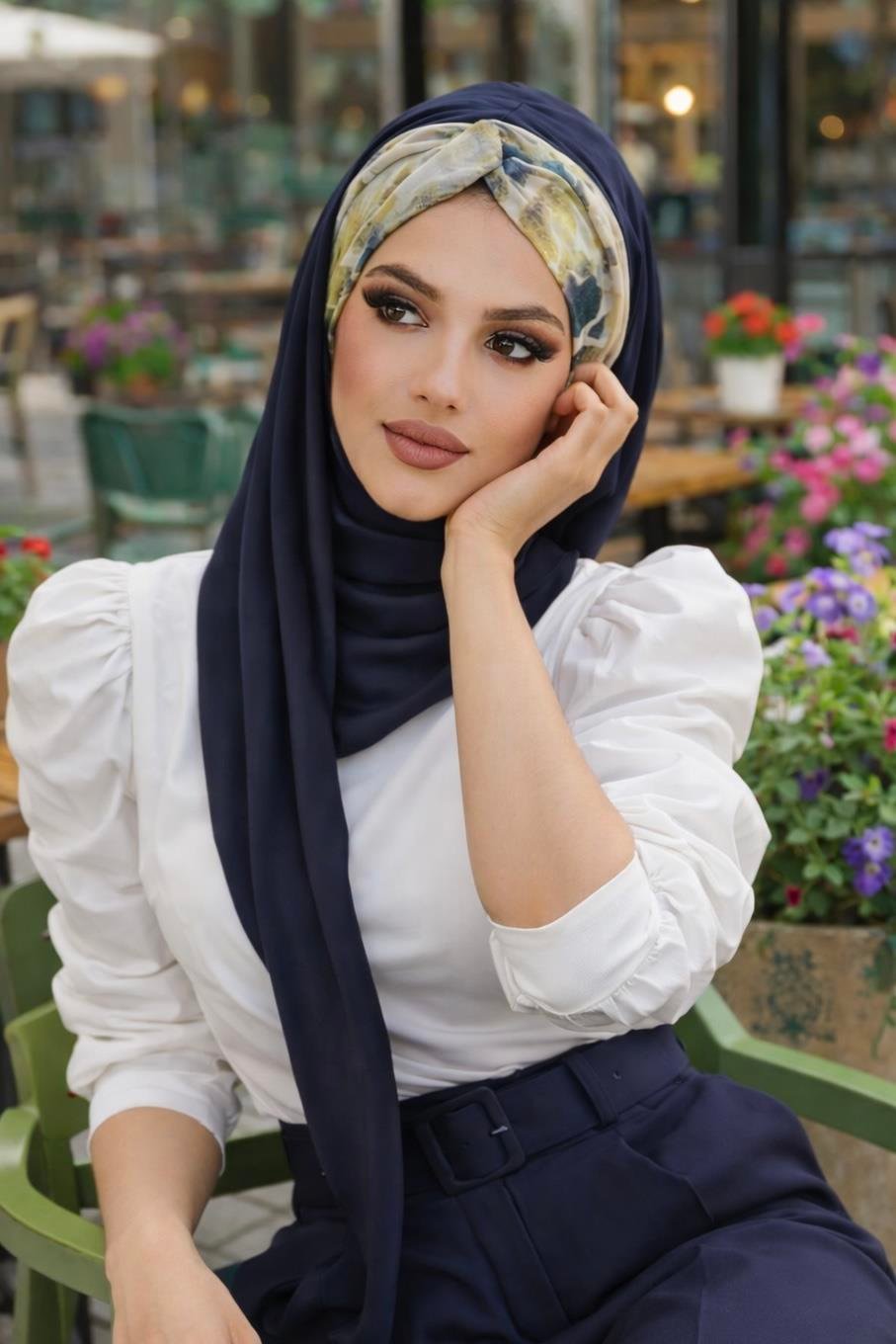 Lacivert Batik Desen Burgu Hazır Şal