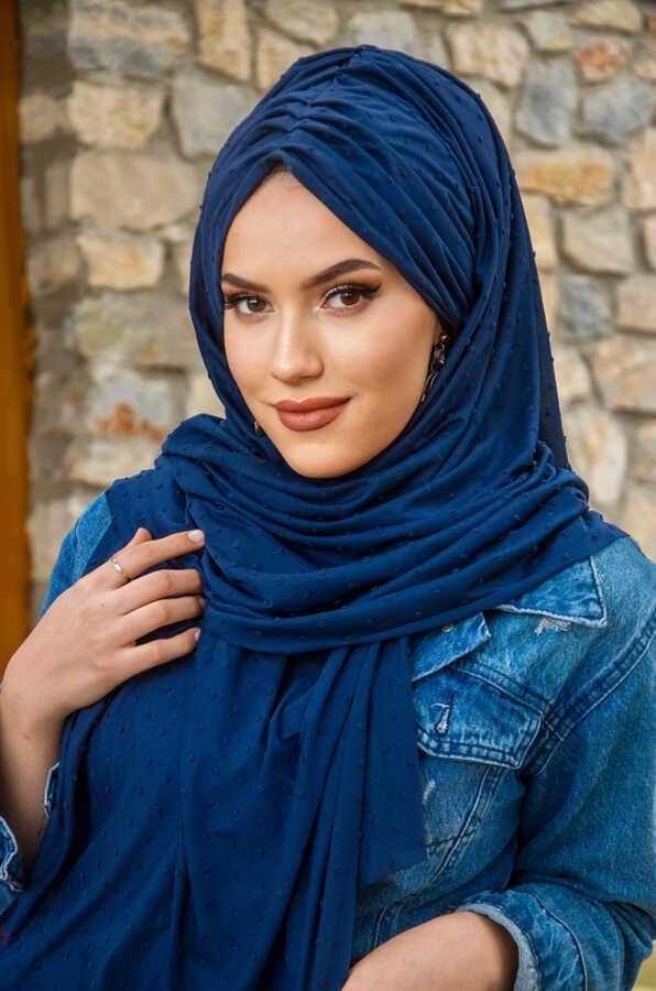 Lacivert Ponpon Büzgülü Hazır Şal