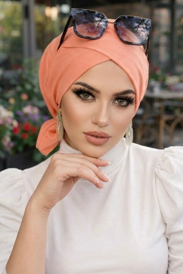 Neon Turuncu Çapraz Bone