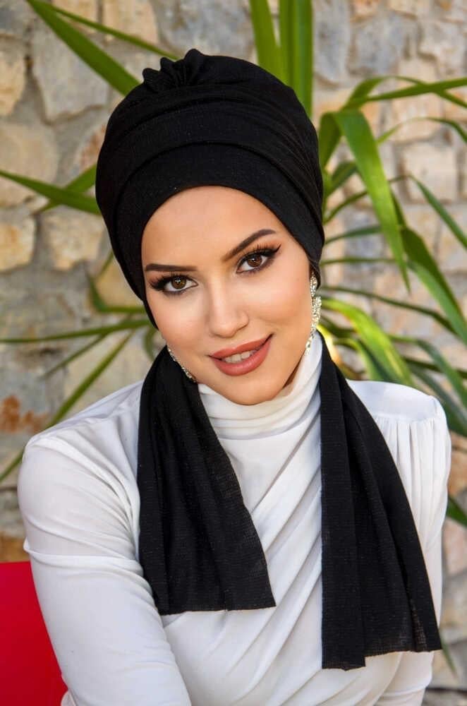 Siyah Işıltılı Atkılı Bone