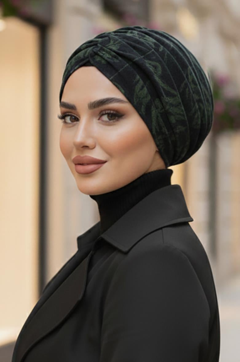 Siyah Puanlı Büzgülü Bone