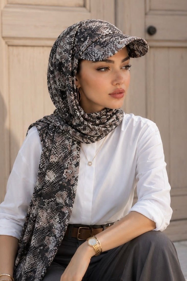 Siyah Yılan Derisi Desen Kepli Bandana Şapka Şal