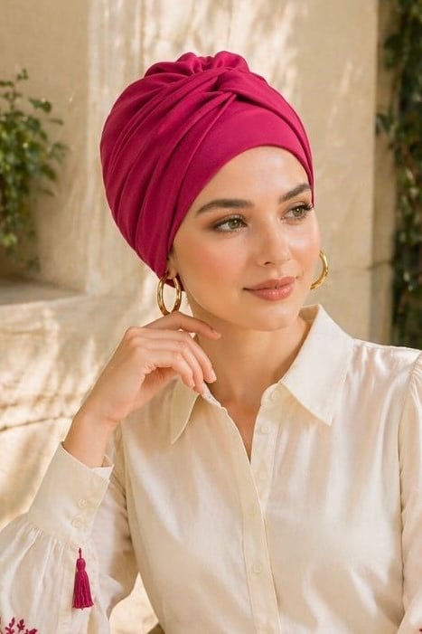 Vişne Burgu Detaylı Bone