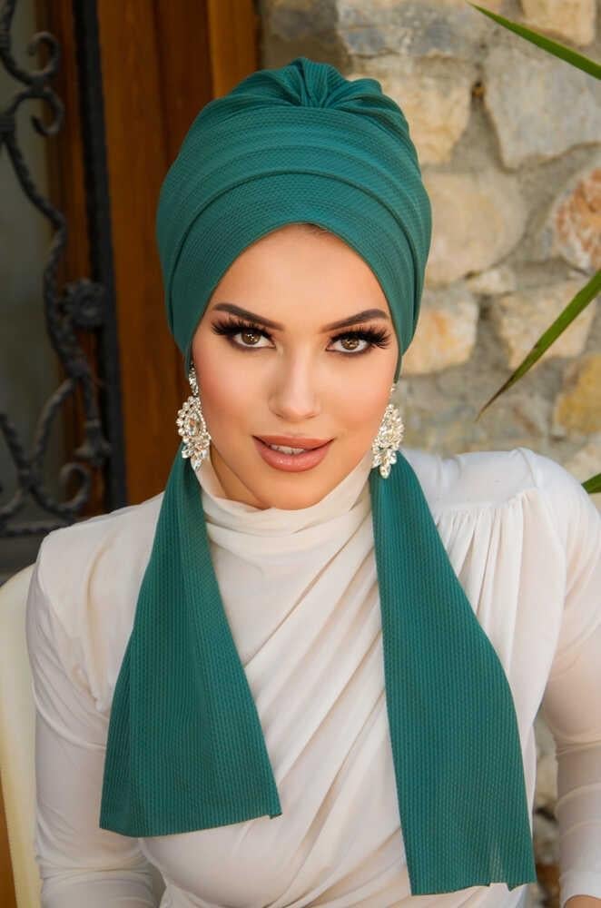 Zümrüt Yeşili Atkılı Bone