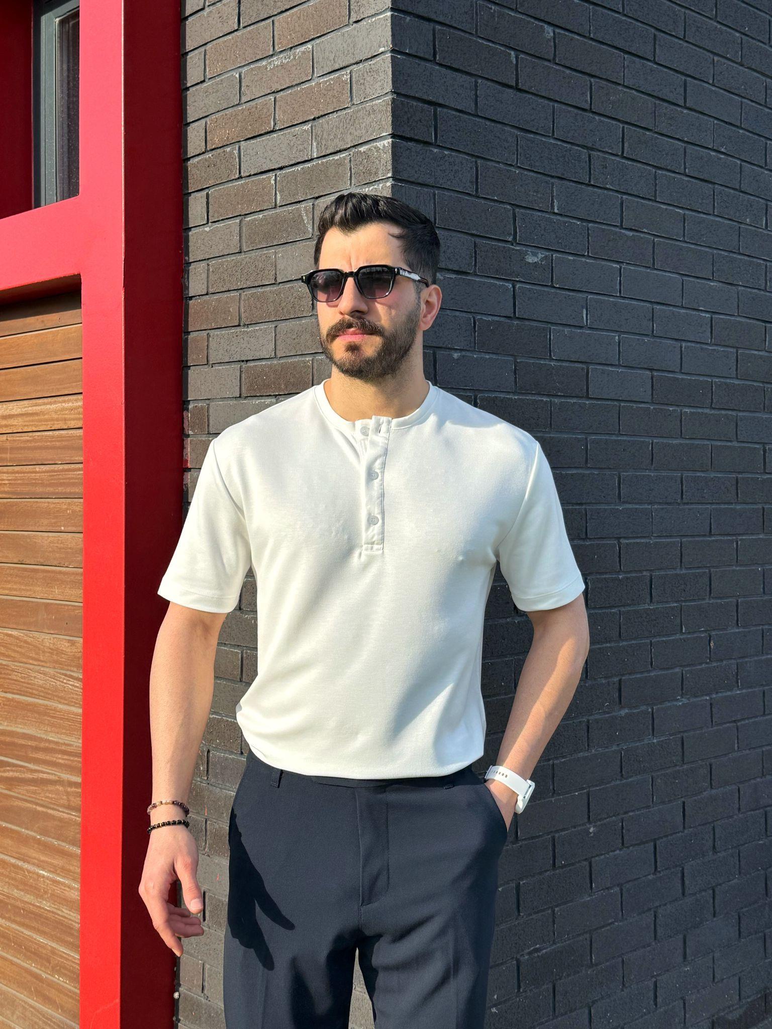 Beyaz Osyh Kumaş Oval Kesim T-Shirt