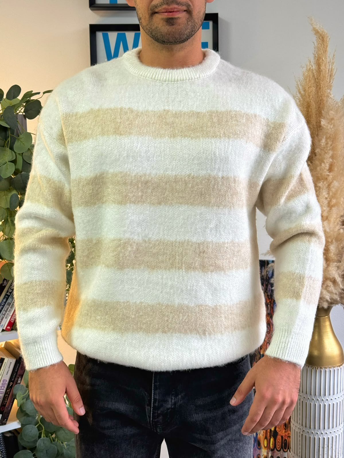 Beyaz Premium Dokulu Oversize Çizgili Triko Kazak