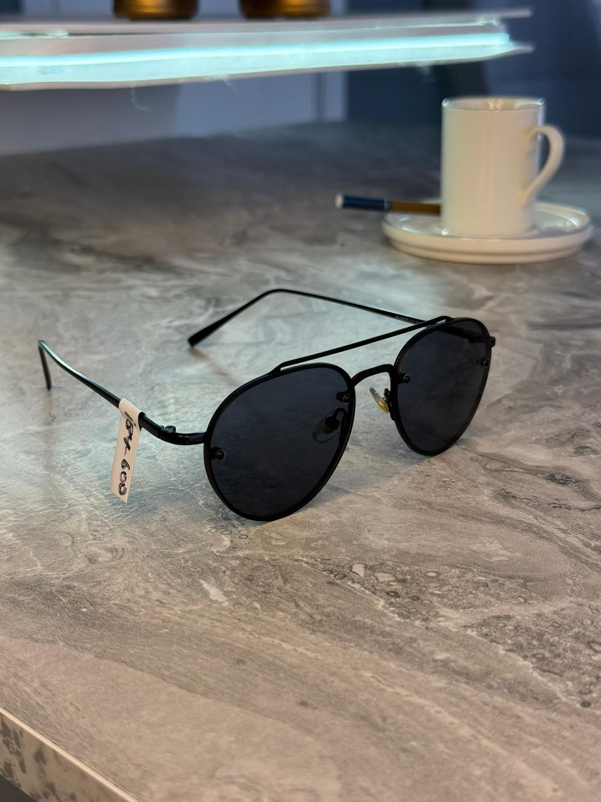 Black Vintage Premium Güneş Gözlüğü