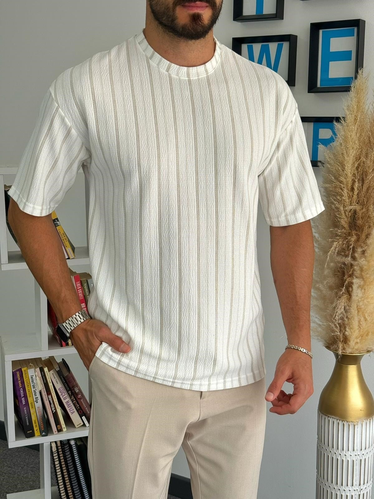 Krem Yarım Oversize çizgili Bisiliklet Yaka T-Shirt