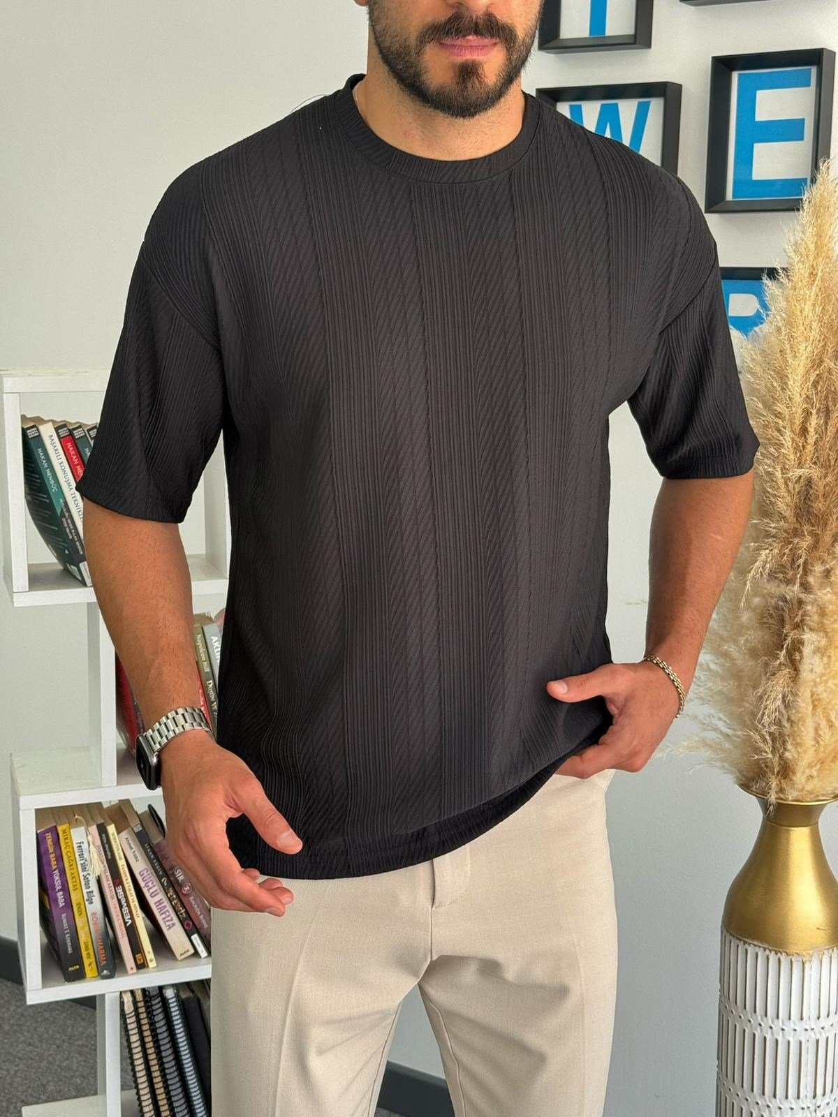 Siyah Kalın Çizgili Yarım Oversize T-Shirt