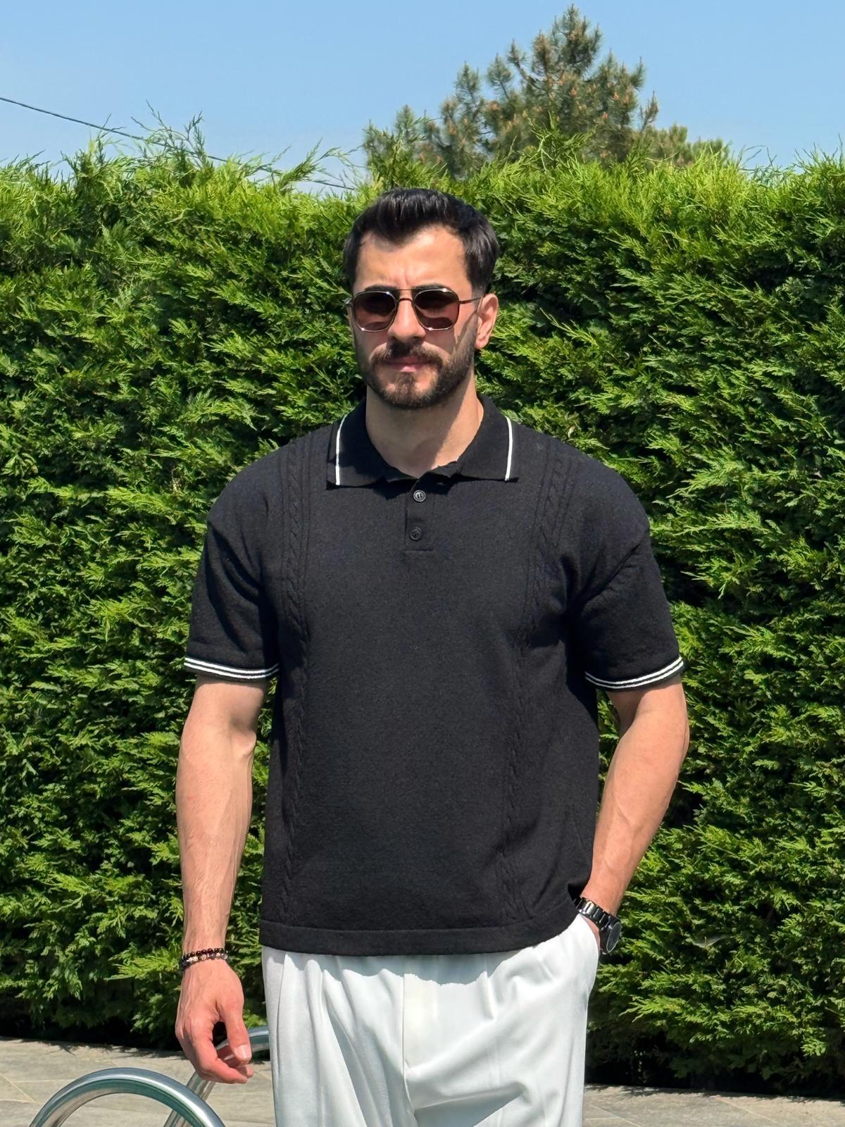 Siyah Yazlık Dokulu Polo Yaka Triko Tişört