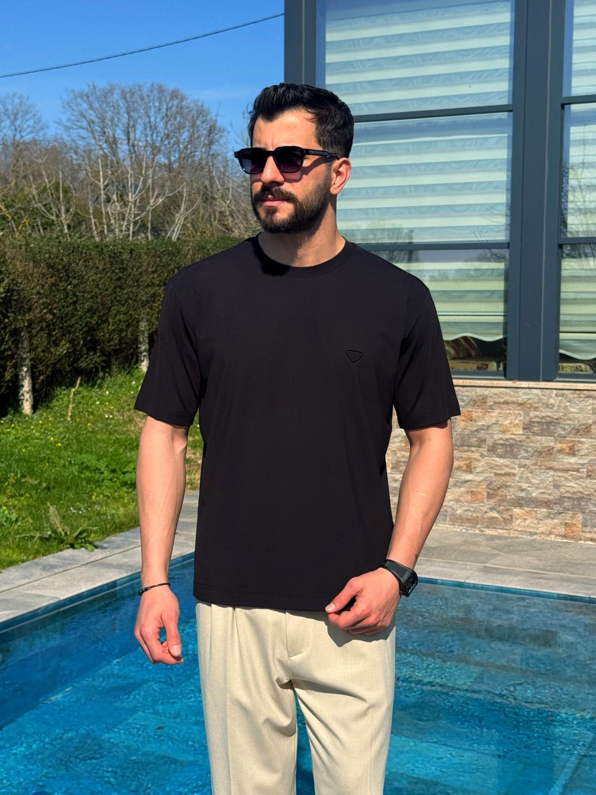 Siyah Yazlık Zarif Tensel T-Shirt