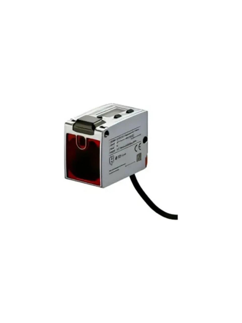 KEYENCE LR-TB5000C  Laser Distance Sensor