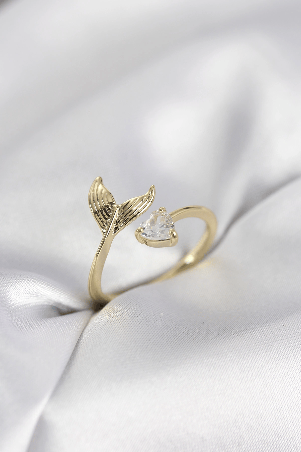 Balık Kuyruğu Model Gold Renk Zirkon Taşlı Kadın Yüzük