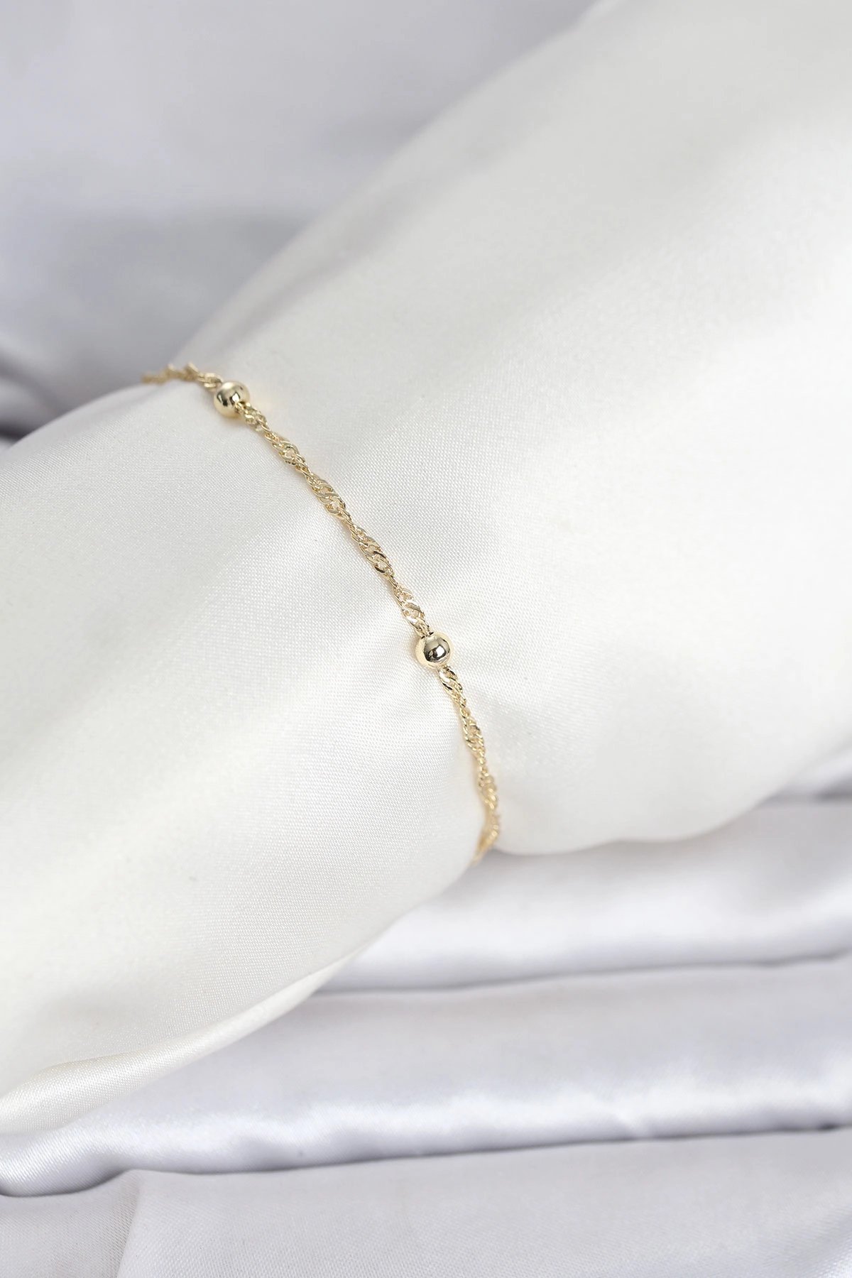 CM 14K Gold Renk Burgu Topçuk Model Kadın Bileklik