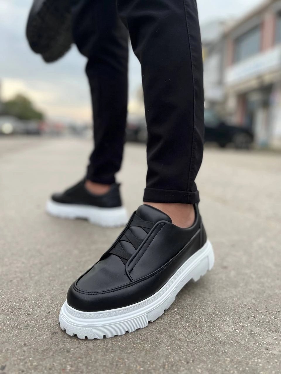 KB-703 Kuback Siyah Lastikli Günlük Erkek Ayakkabı