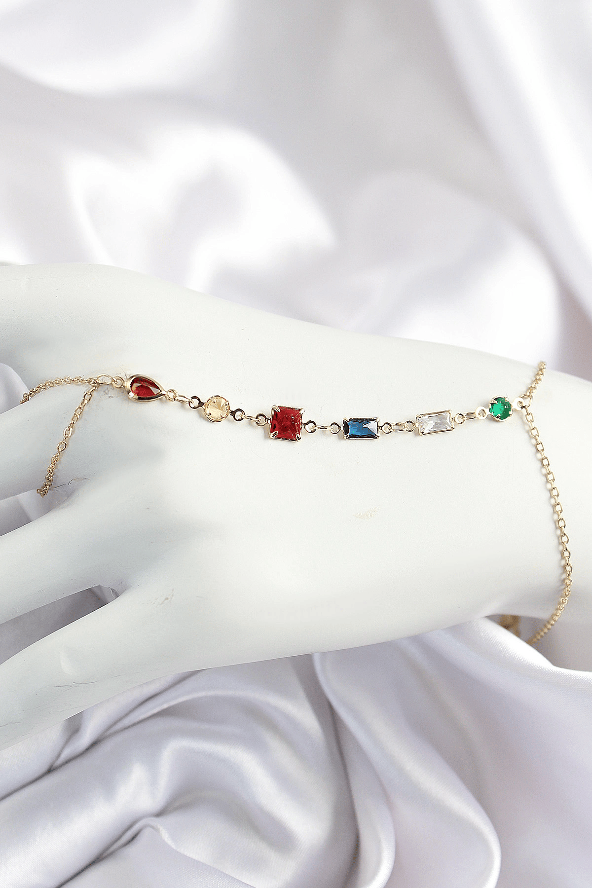 Pirinç Renkli Zirkon Taşlı Y Model Gold Renk Kadın Şahmeran