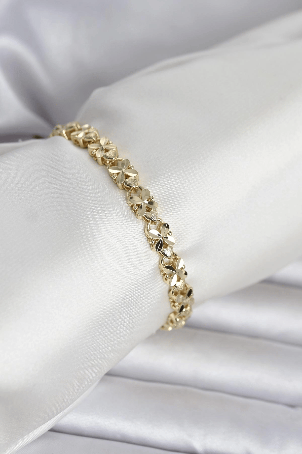 Xuping Kelebek Model Gold Renk Kadın Bileklik