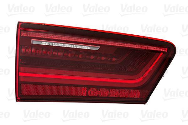 BAGAJ STOP SOL AUDI A6 Avant LED BOY