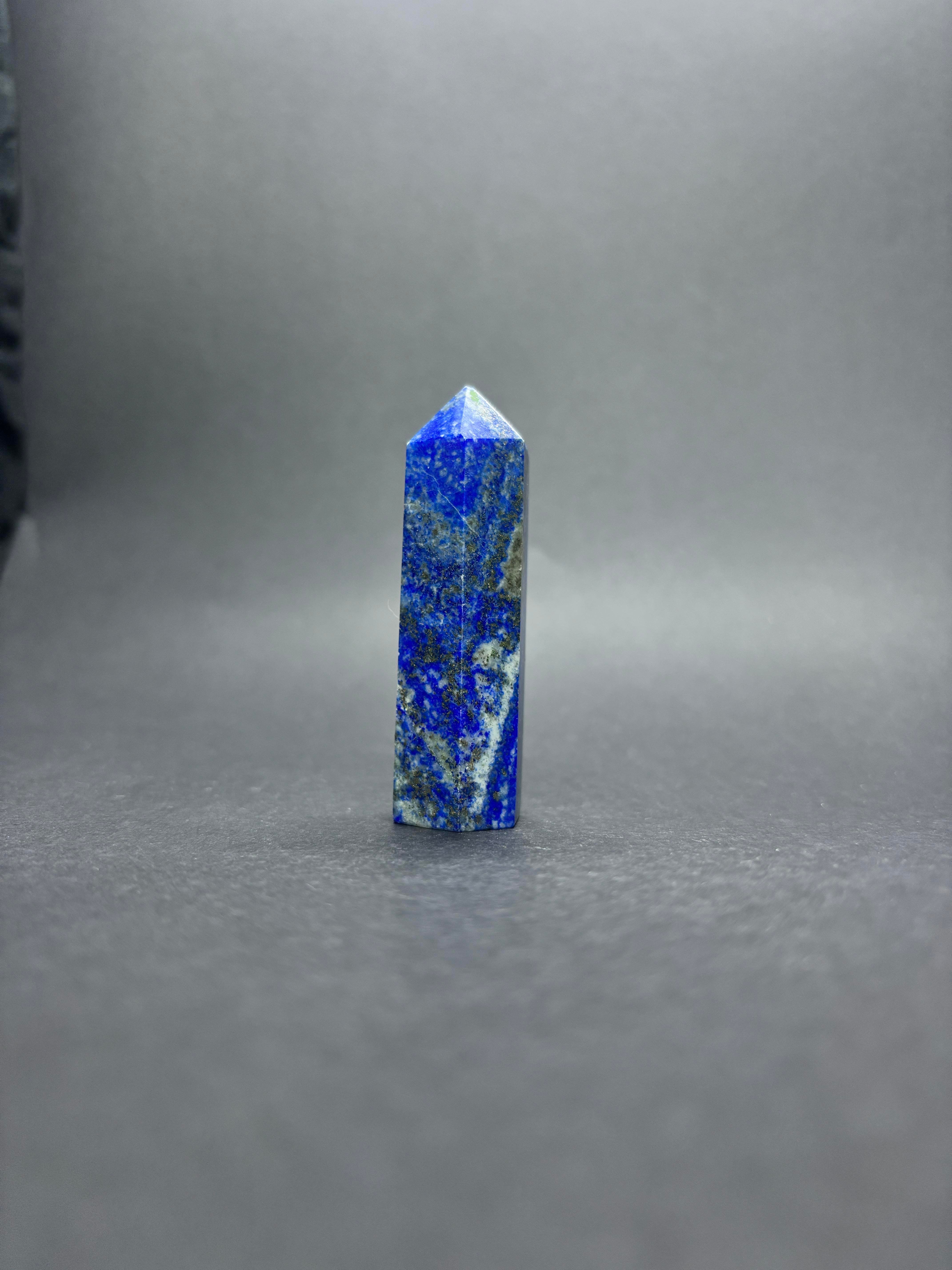 LAPİS LAZULİ KULE DOĞALTAŞ