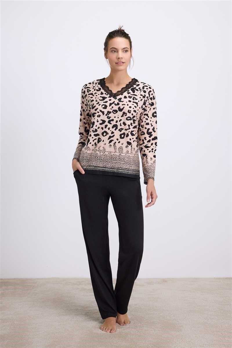 Anıl Kadın Uzun Kollu Dantelli Yaka Leopar Desenli T-Shirt ve Pantolon Pijama Takımı (11540)
