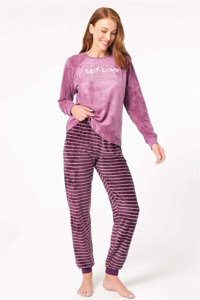 Kadın Kadife Göğüs İşlemeli Uzun Kol Sweatshirt ve Çizgili Pantolon Pijama Takım (9738)