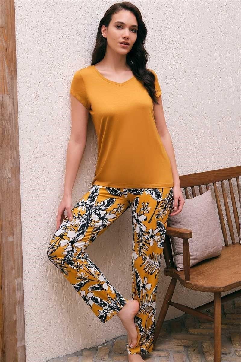 Kadın Viskon Sırt Detaylı Kısa Kollu T-Shirt ve Çiçek Baskılı Pantolon Pijama Takım (9769)