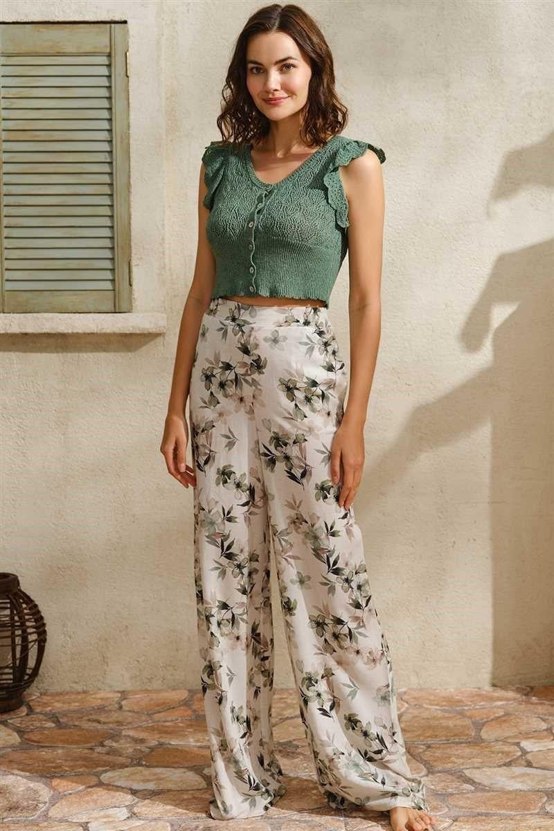 Kısa Kol V Yaka Kadın Cotton Çiçek Desenli Yazlık Uzun Fırfır Detaylı Pijama Takımı Anıl 9816