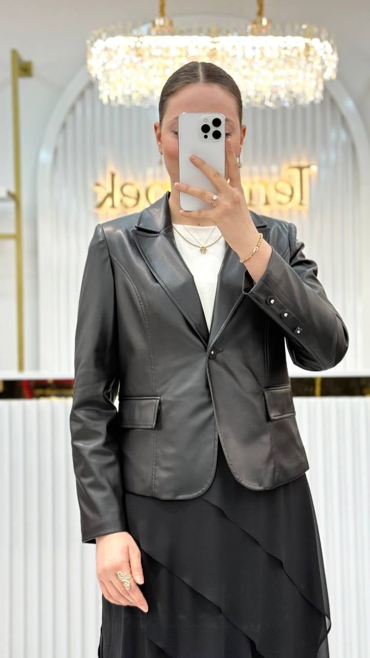 Deri Kısa Blazer Ceket YK25CE412