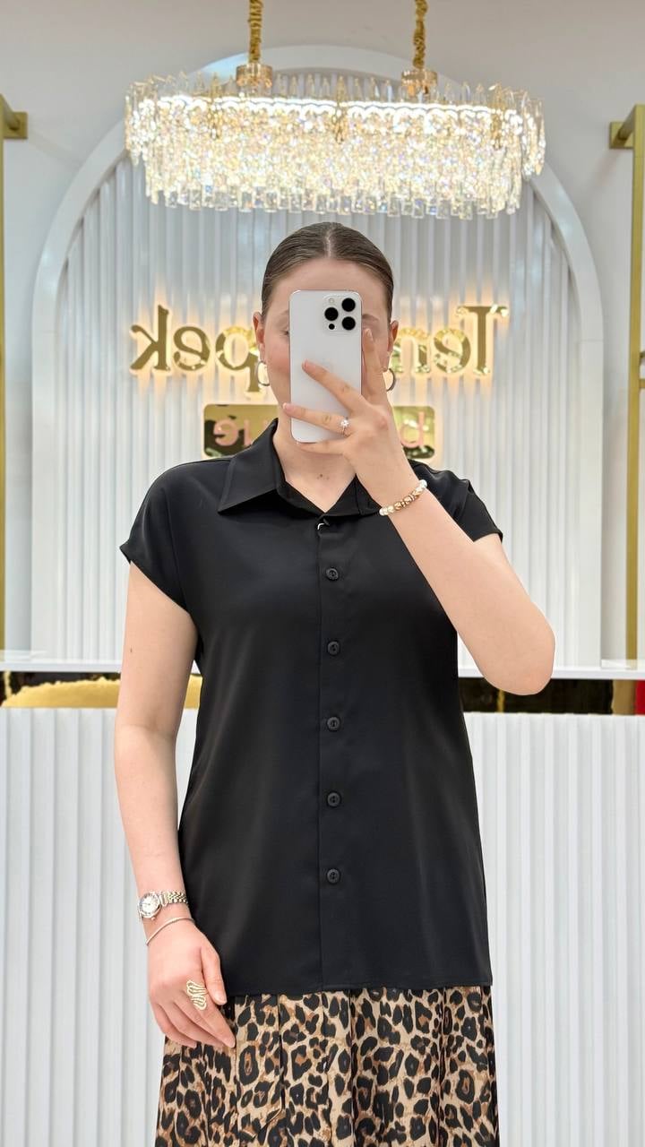 Jesika Yakalı Kolsuz Gömlek Y25GÖ721