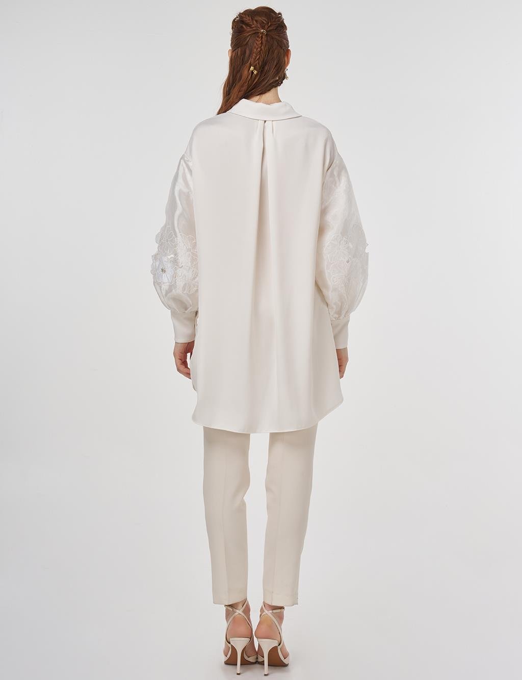 Kayra - Çiçek Aplikeli Saten Tunik KA-B25-21186