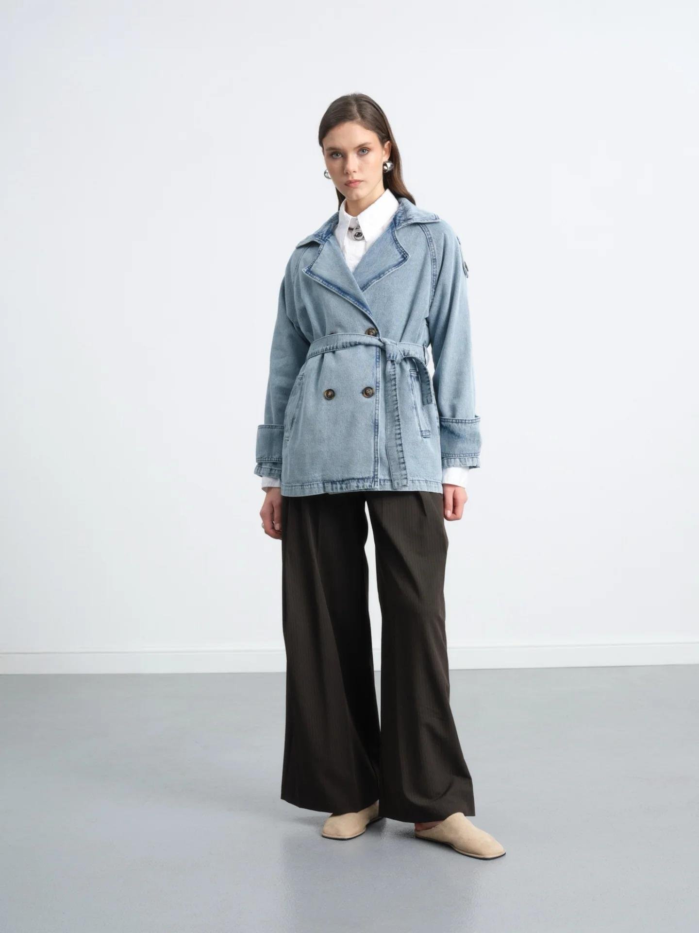 Kruvaze Yaka Kuşaklı Cepli Denim Trençkot 7274