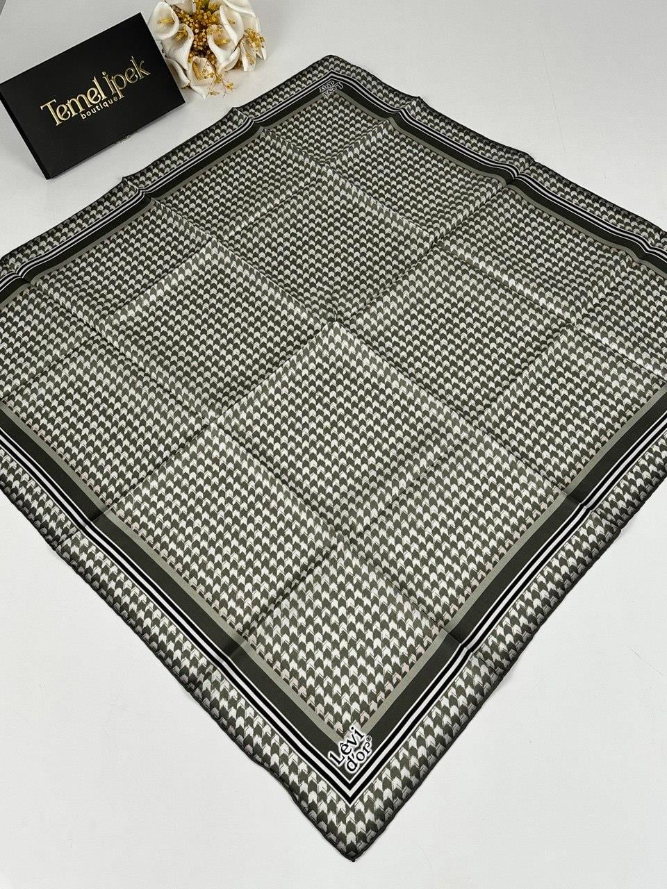Levidor - Twill İpek Eşarp 01529