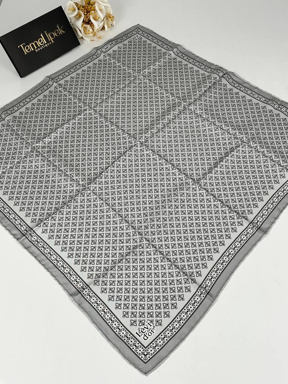 Levidor - Twill İpek Eşarp 01537