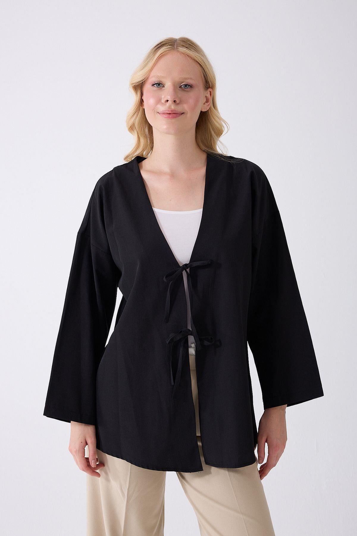 Önü Baglamalı Siyah Kimono Tunik