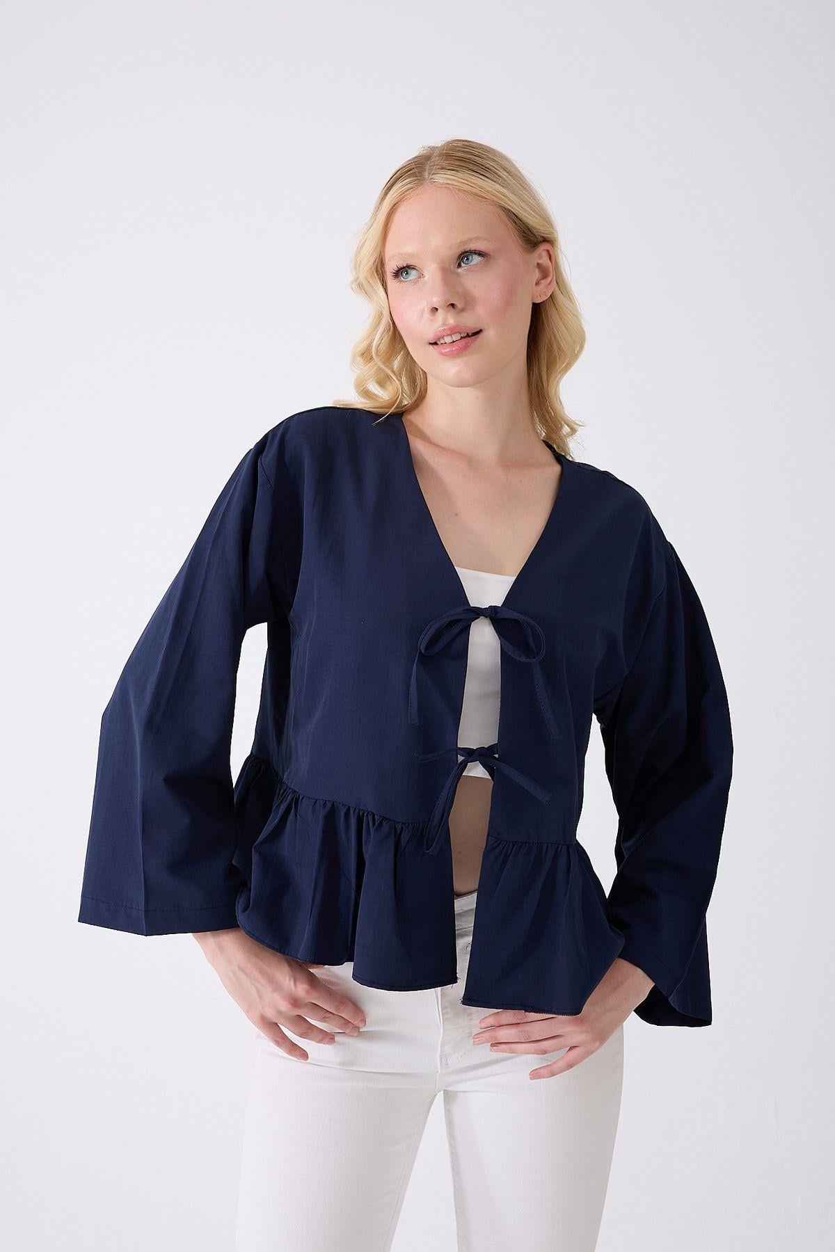 Önü Baglamalı Lacivert Fırfırlı Kimono