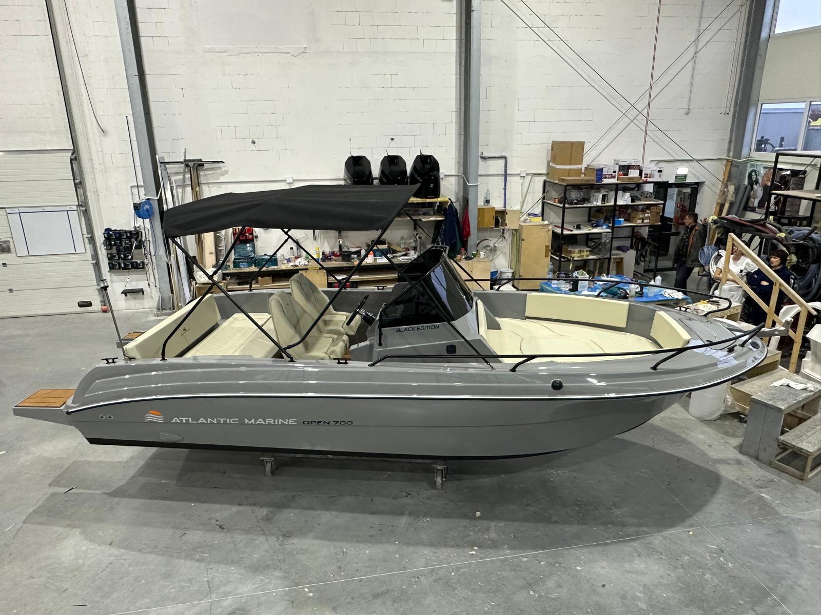 Atlantic Marine - OPEN 700