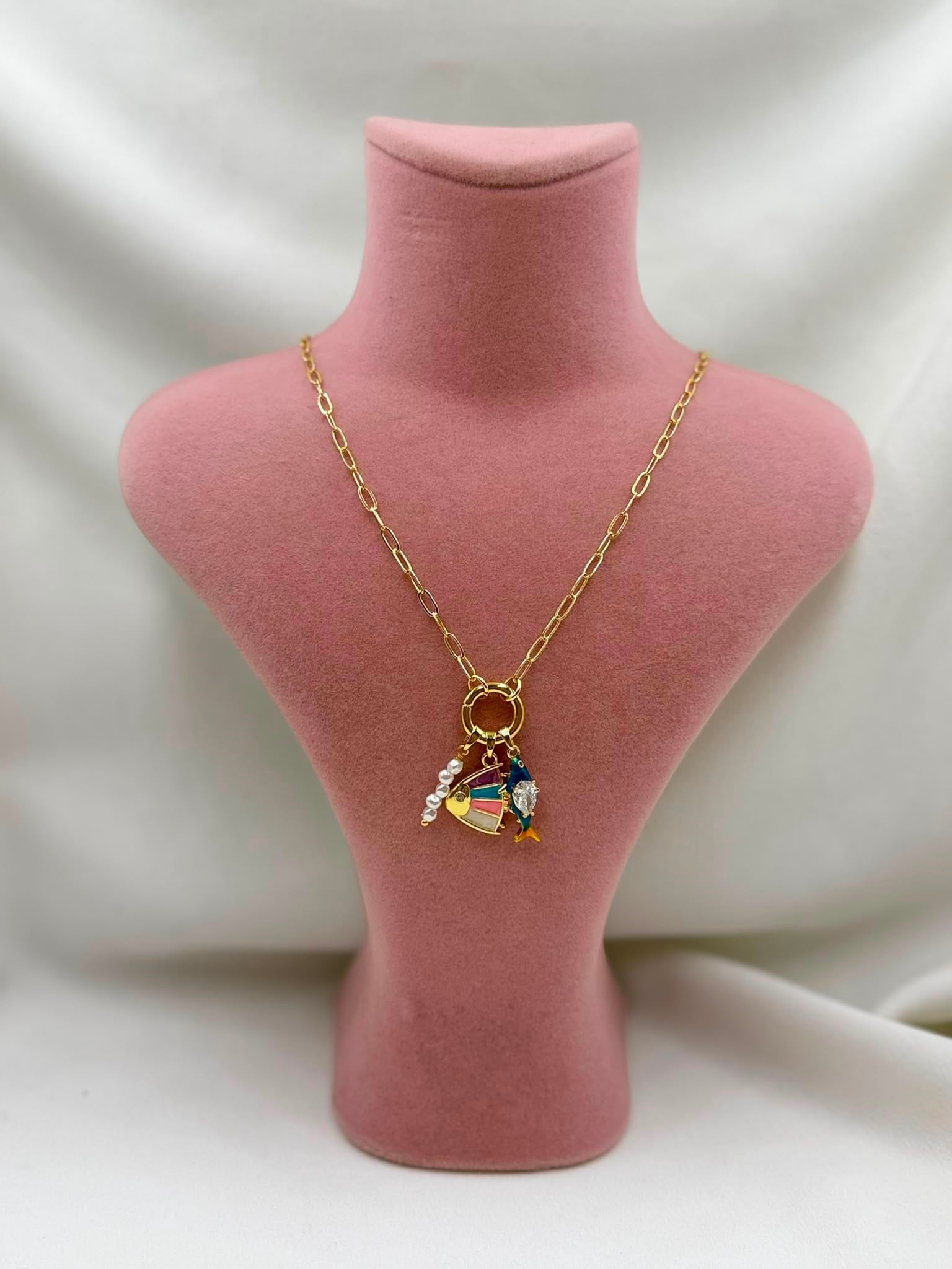 Balık Detaylı Charm Kolye