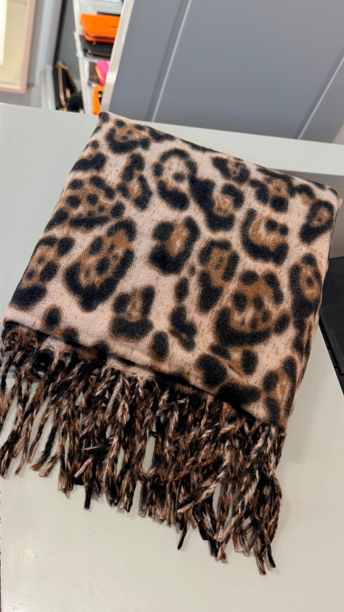 Leopar Desenli Vizon Renk Pashmima Şal 70x200