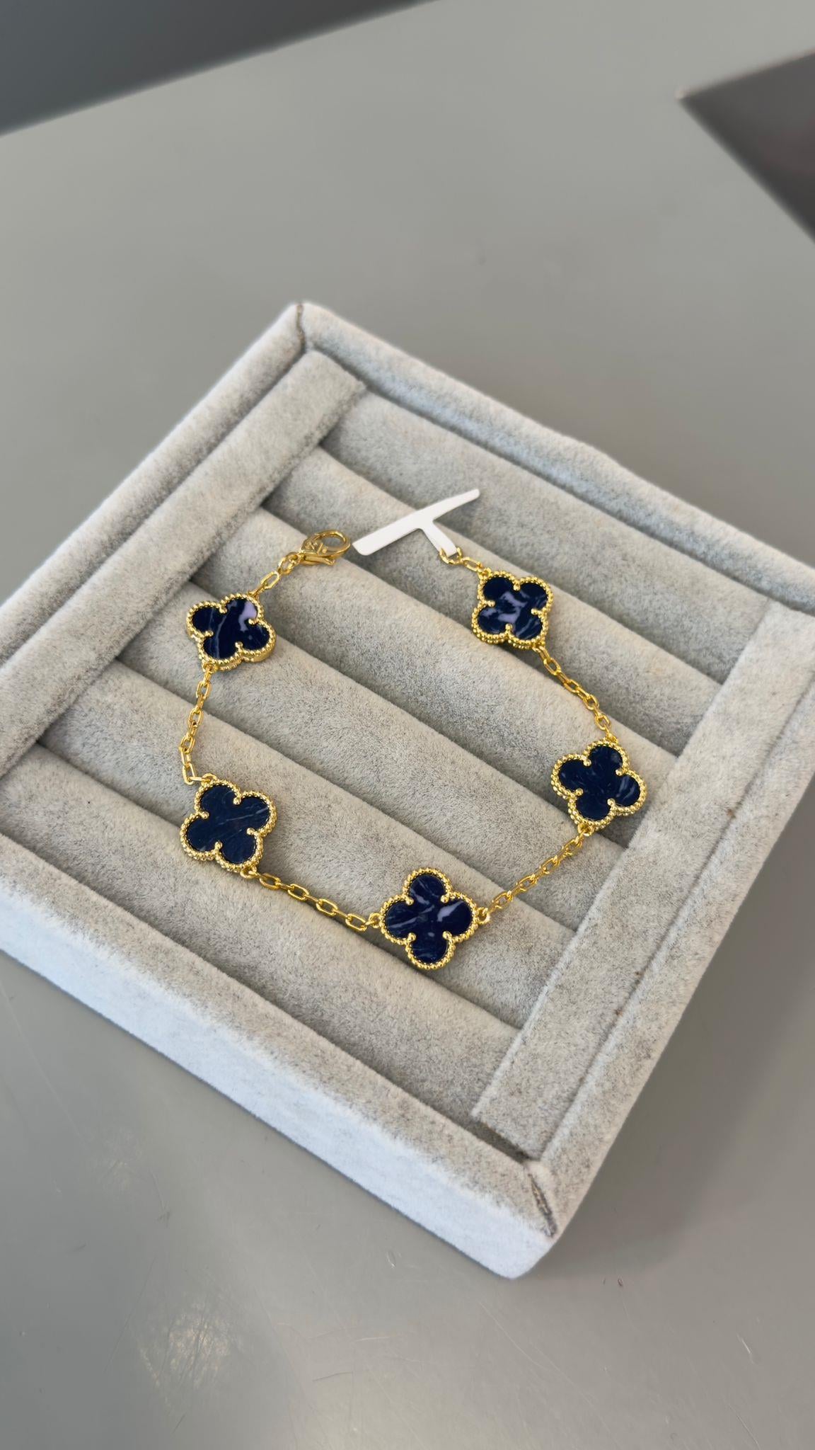 Marka Model İthal Seri Lacivert Yonca Bileklik